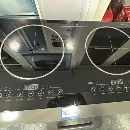 Double induction cooker